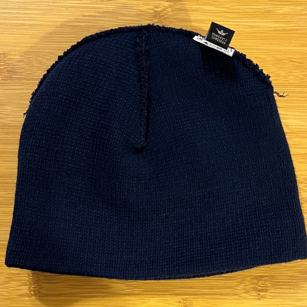 Vintage Streetwear Beanie - Picture 6 of 10